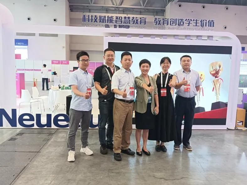 助力第二届“一带一路”国际技能大赛智能汽车软件技术表演赛顺利举办